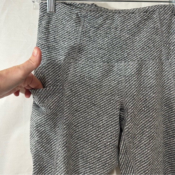 Champion Womens Striped Heather Grey Thick Activewear Workout Pants Size Med - Picture 2 of 9